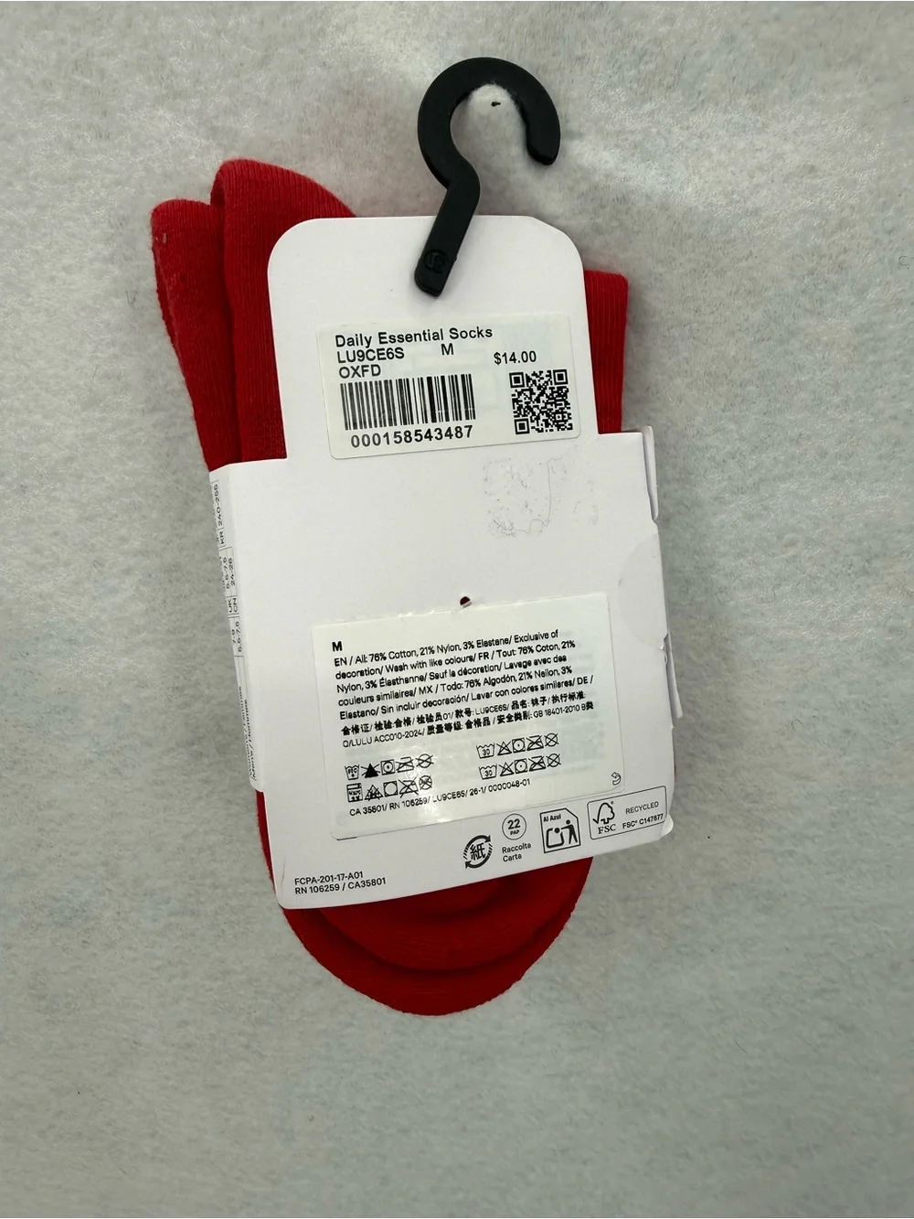 NWT Lululemon‎ Daily Essential Socks LU9CE6S Oxford Red Size Medium